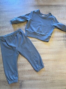 Pink chicken doze 12/18 month 2 piece set VGUC